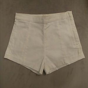 H&M White High-waisted Shorts
